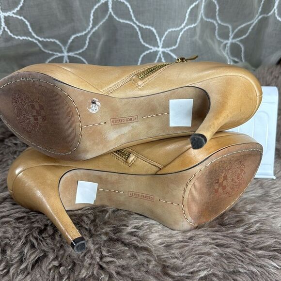 (F1) Vince Camuto Women's Bootie Elvin Tan, Leather Shoe with Zip Heel - Picture 11 of 13